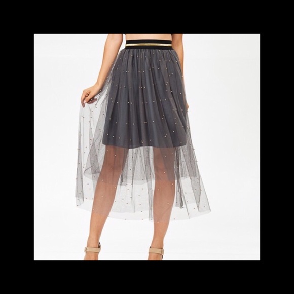 Black Tulle Pearled Skirt - Picture 4 of 6